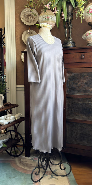 3/4 Sleeve 3/4 Length Gown SHADOW STRIPE