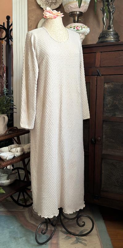 Long Sleeve Long Gown DOT