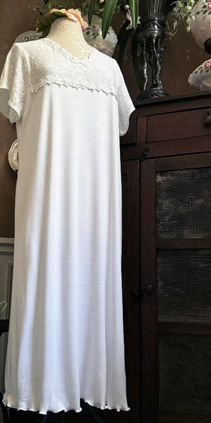 SONYA RENEE Short Sleeve V Neck 3/4 Length Gown