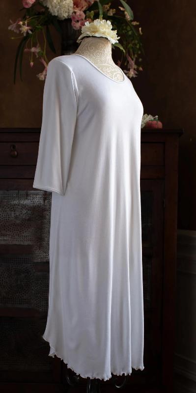 3/4 Sleeve 3/4 Length Gown INTERLOCK