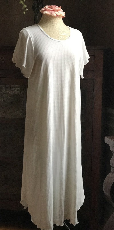 Short Sleeve 3/4 Length Gown CHECK