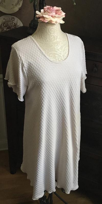 Smokey Neutrals Short Sleeve Short Gown DOT Collection