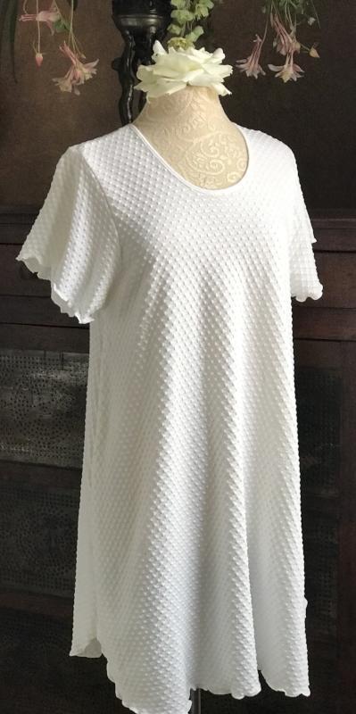 Short Sleeve Short Gown DOT